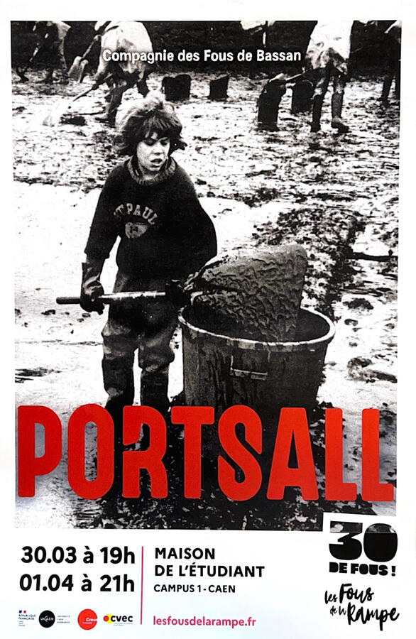 Version finale de l'affiche de Portsall, avec le cadre réalisé par le Crous Normandie.